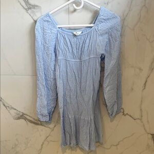H&M Light Blue Crinkled Long Sleeve Dress